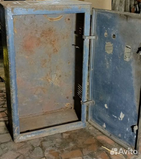 Сейф электрощит