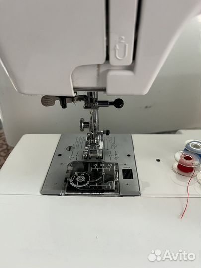 Швейная машина Janome my excel W23U