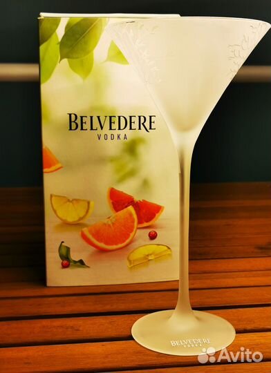 Фирменный фужер Belvedere (новый)