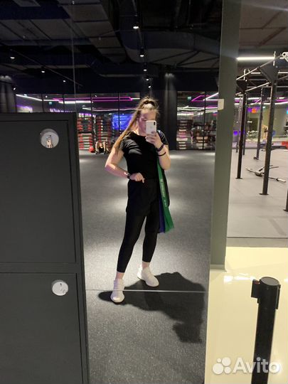 Тренер по фитнесу