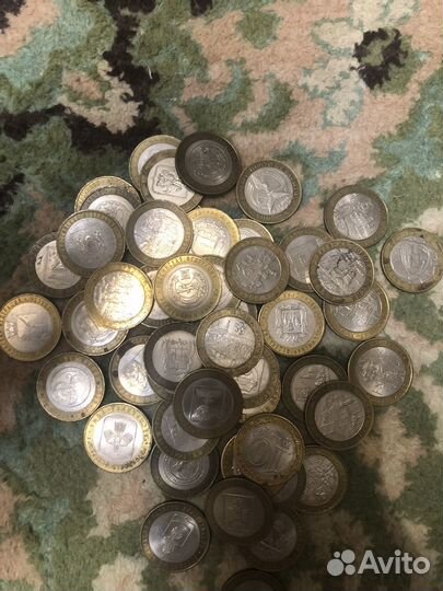 Юбилейные монеты