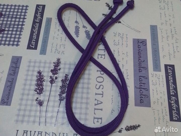 Гимнастическая скакалка