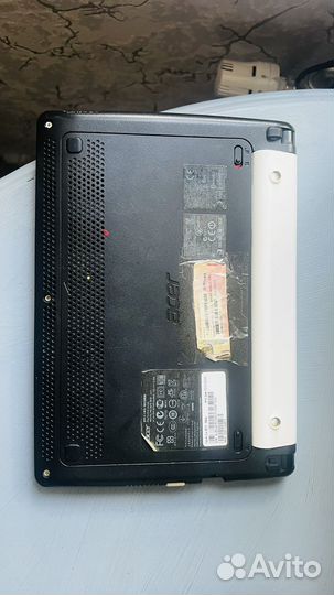 Нетбук Acer aspire one d270