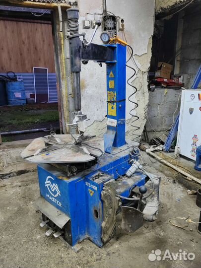 Шиномонтажный станок