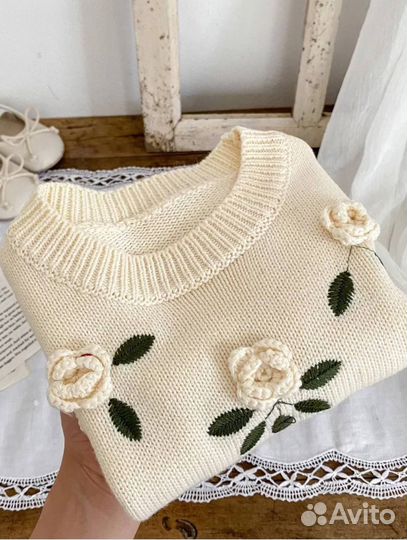Свитер на девочку 90.100