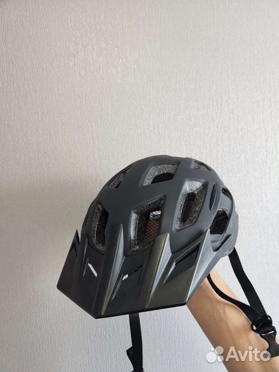 Велошлем взрослый