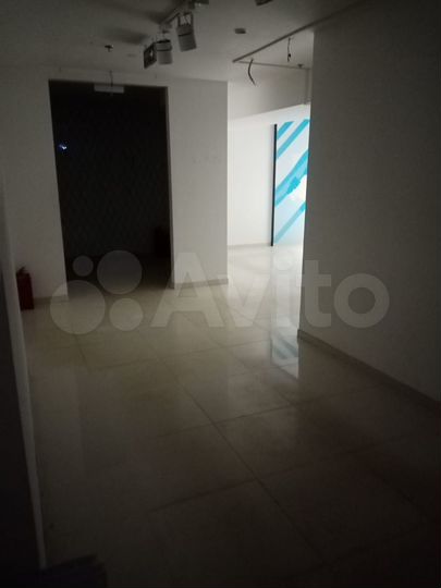 Торговая площадь, 235 м²