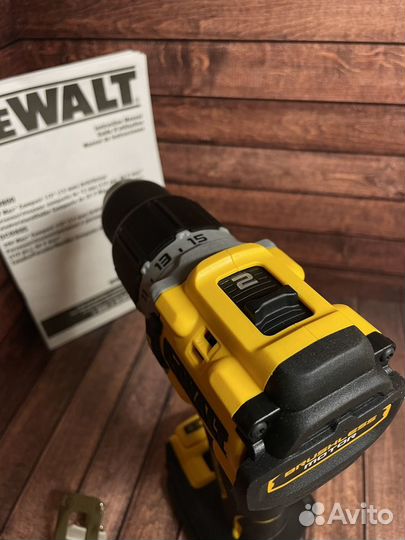 Шуруповерт dewalt