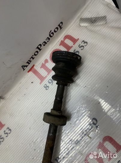 Привод правый шрус G4ED Tiburon Hyundai