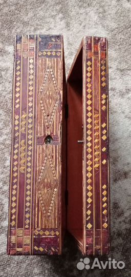 Шкатулка для украшений (старая Россия)