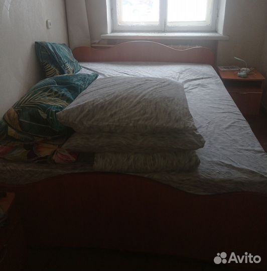 Спальный гарнитур бу