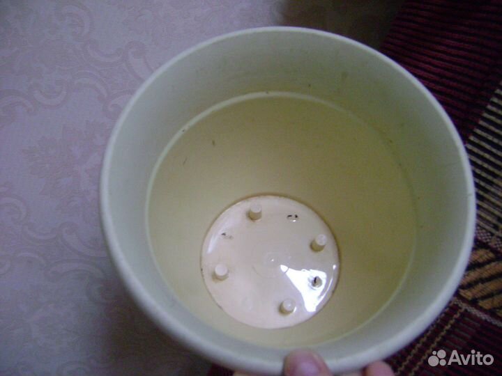 Горшки цветочные 2шт светлые б/поддона в Колпино