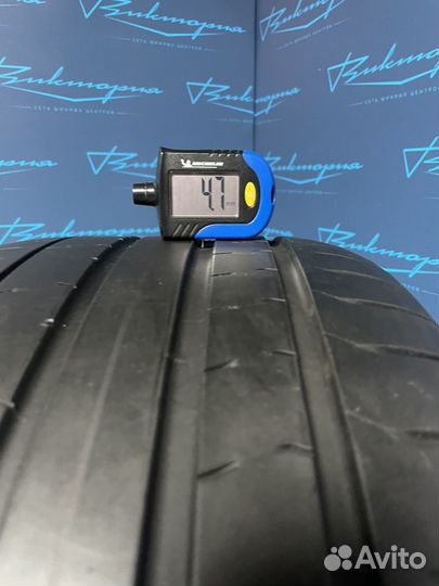 Pirelli P Zero PZ4 255/35 R19 96Y