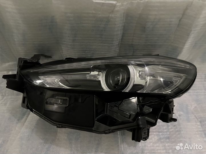 Фары передние Mazda 6 gj GSJ451031B GSJ451041B