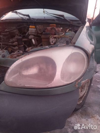 Фара левая Chevrolet Lanos