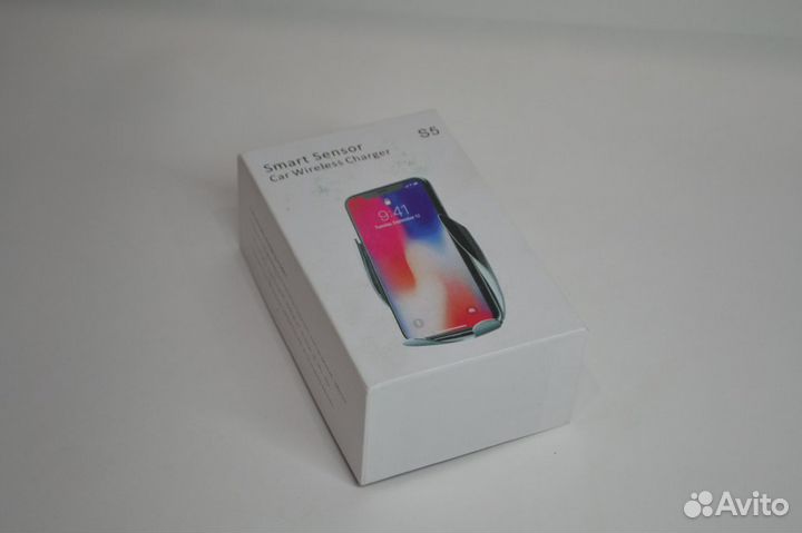 Беспроводная автомобильая зарядка