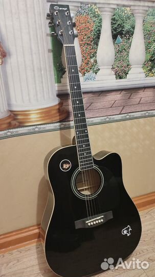 Акустическая гитара caraya