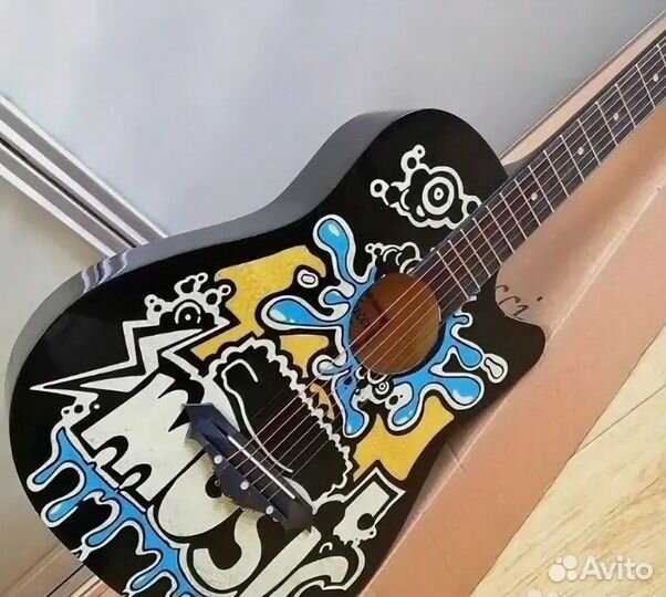 Акустическая гитара