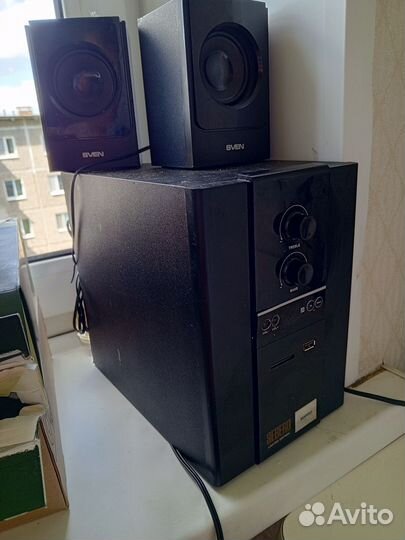 Музыкальный центр sven