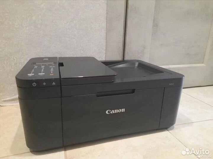 Цветной принтер, сканер Canon pixma