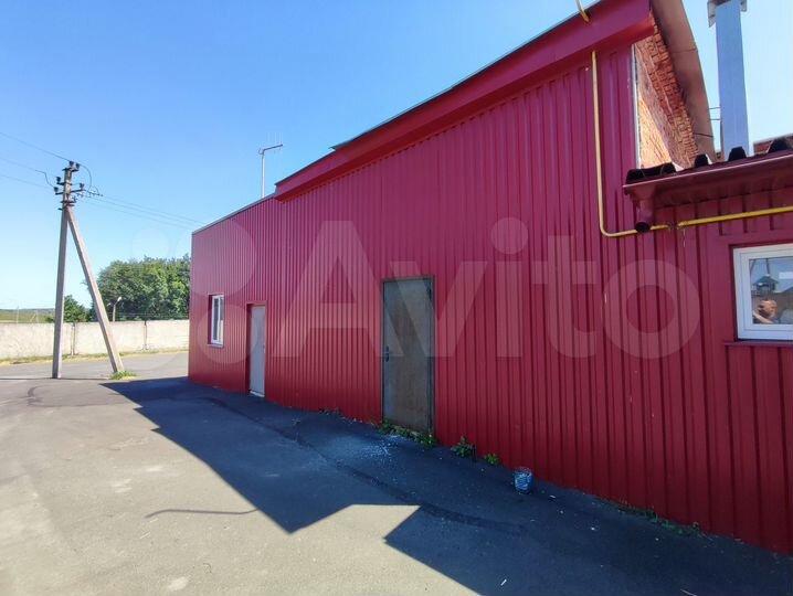 Склад с дебаркадером и открытой площадкой, 1000 м²