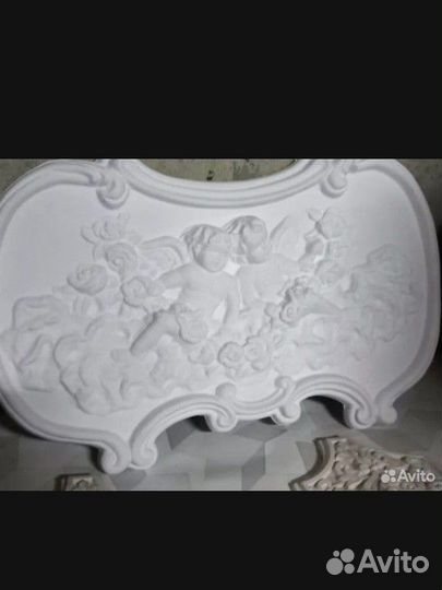 Гипсовое панно барельеф