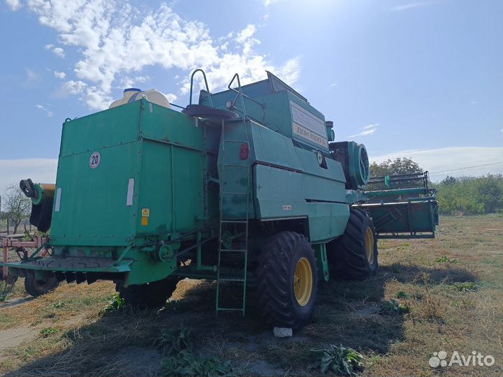 Комбайн Ростсельмаш Дон 1500Б, 1991