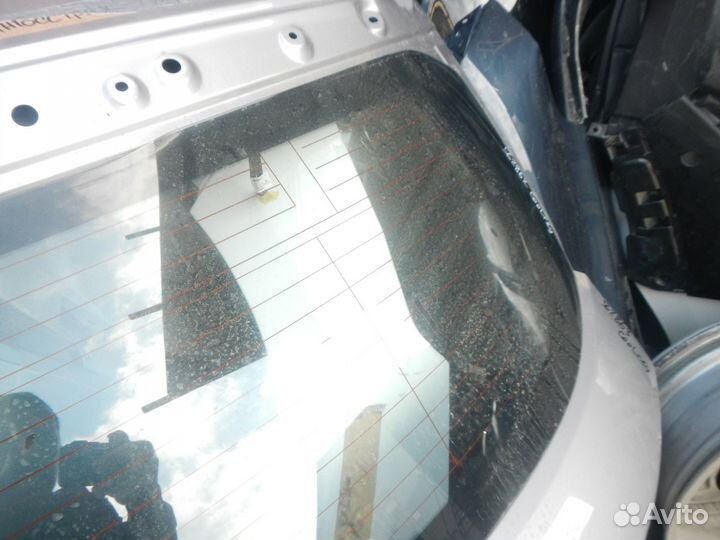 Стекло двери багажника Geely Coolray