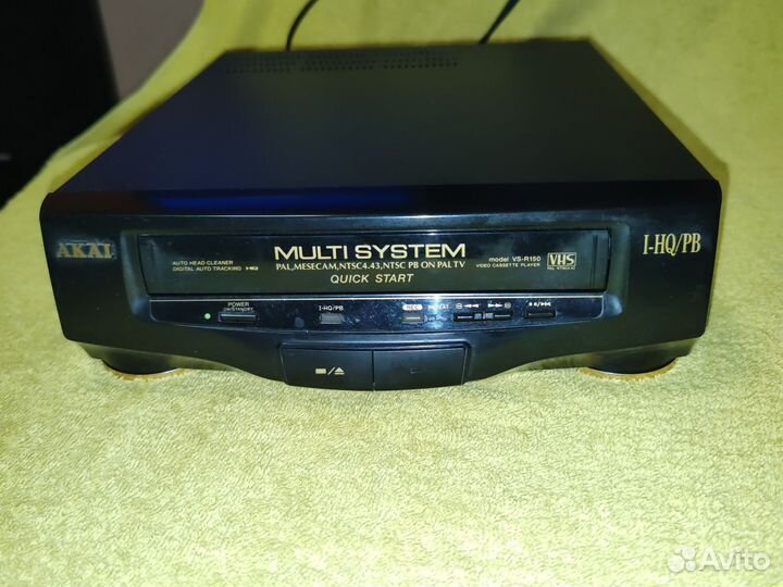 Видеомагнитофон akai VS-R150