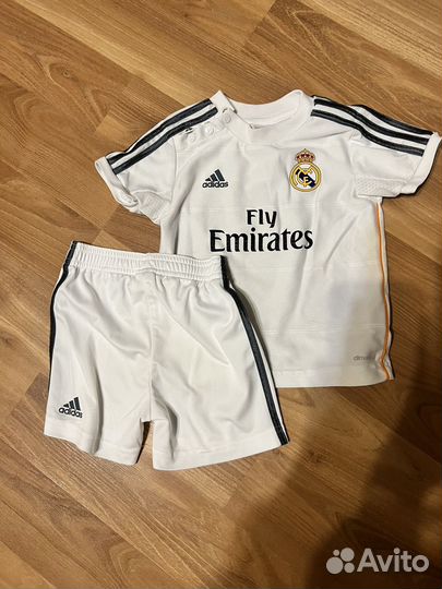 Спортивный костюм adidas для мальчика