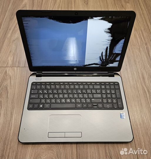 Ноутбук HP Pavilion 15-r151nr