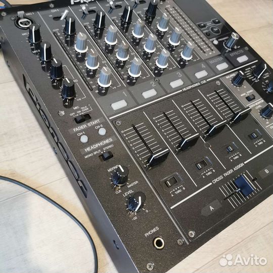 Pioneer djm 700