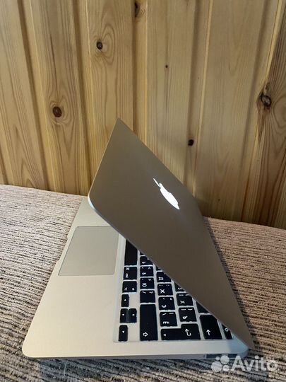 Macbook air 11 2012