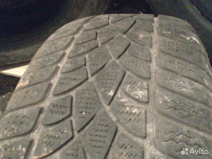 Dunlop SP Sport LM703 215/55 R16 33