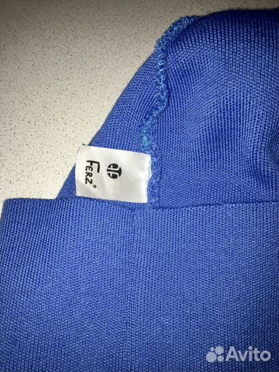 Шапка спортивная женская новая