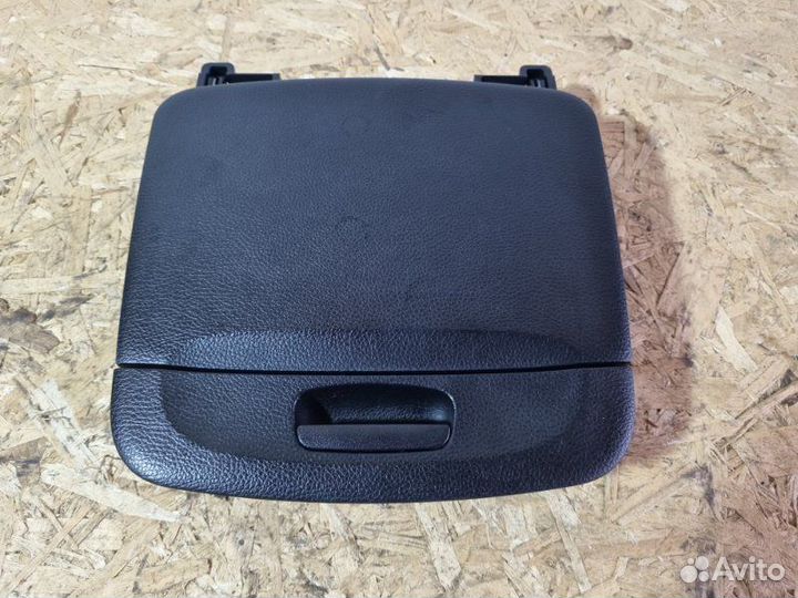 Бардачок верхний в торпедо Ssangyong Action 2.0