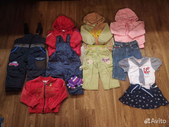 Детские вещи большая коробка + обувь