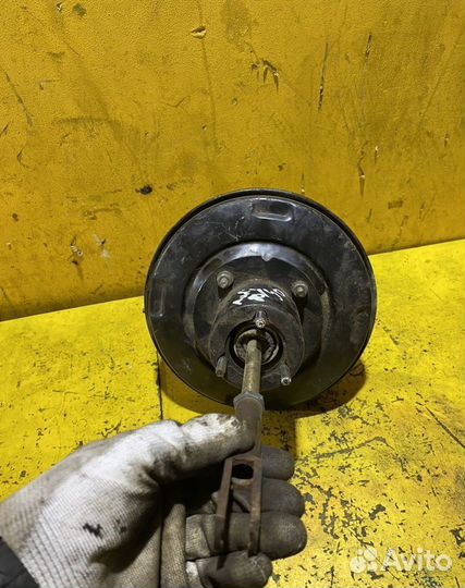 Вакуумный усилитель тормозов Audi 80 B4 1991-1997