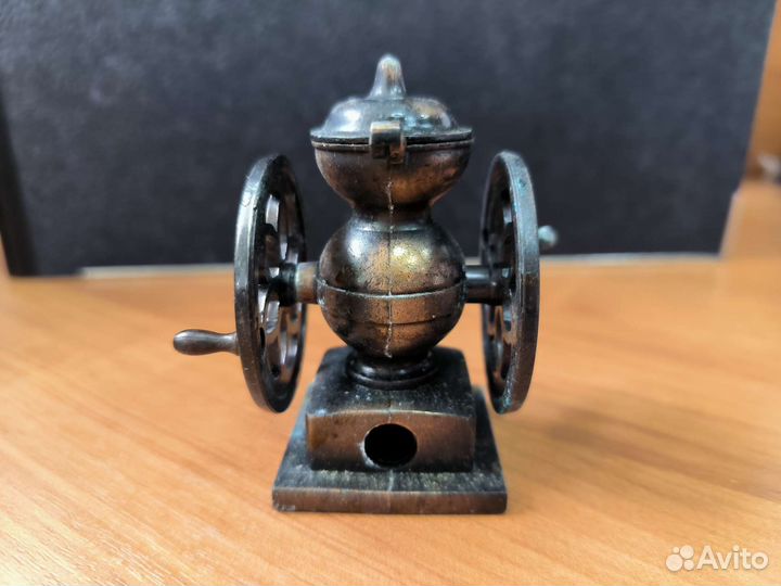 Точилка Испания