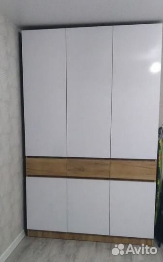 Шкаф Роджина 1.5 метра