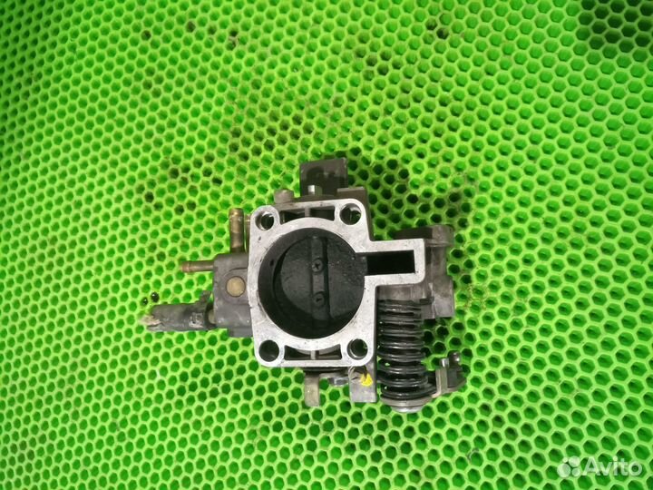 Дросельная заслонка Opel Vectra B Опель Вектра Б