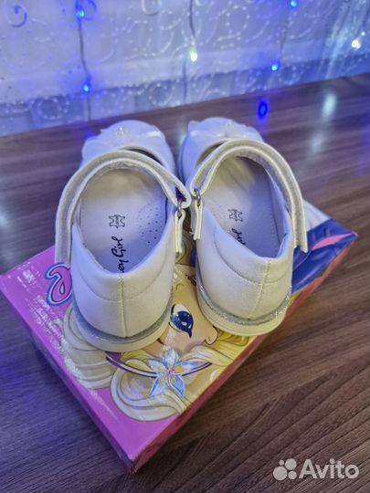 Туфли детские 27 новые