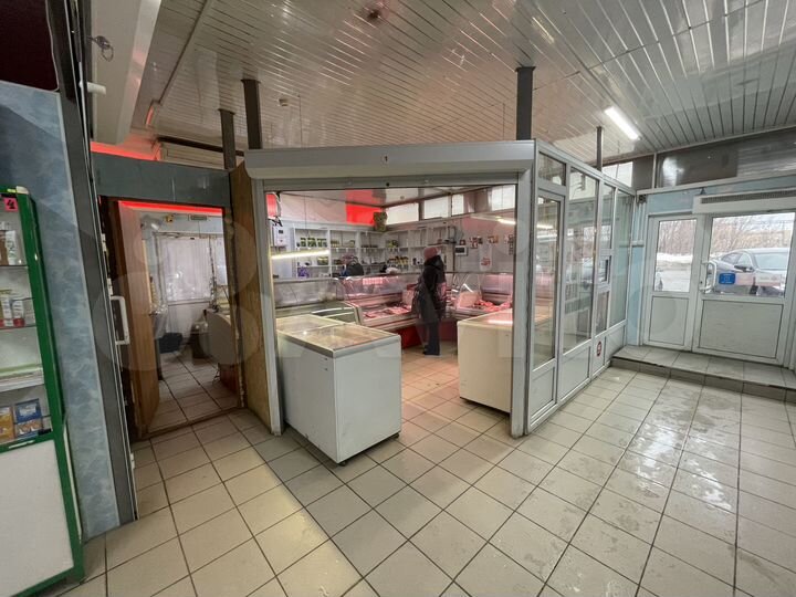Магазин в Заставе под пиво, мясо и тд 100кв.м