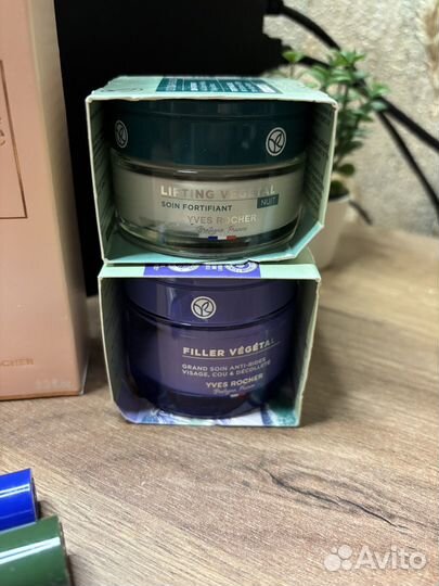 Набор косметики Ив Роше