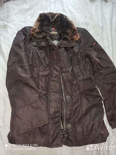 Куртка женская Peuterey 42-44