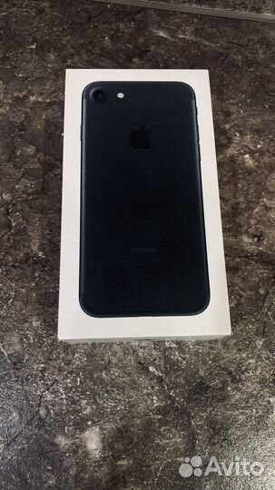 iPhone 7, 32 ГБ