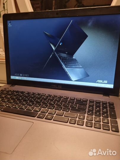 Ноутбук asus f550c