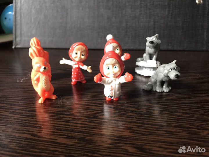 Игрушки из киндера. Маша и медведь