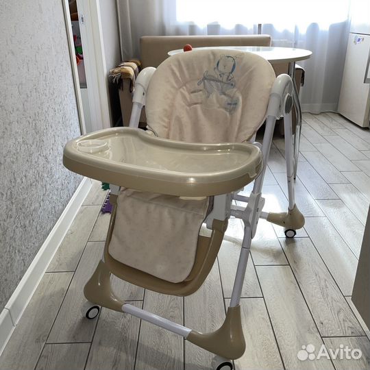 Стул для кормления Capella