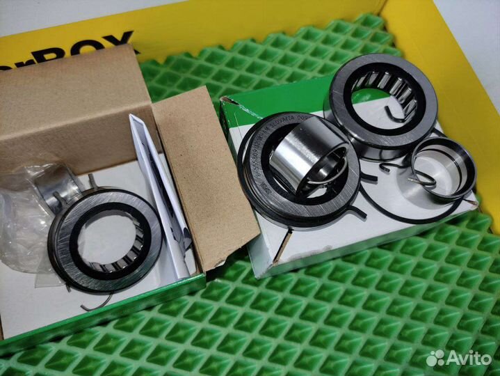 Подшипник в колокол МКПП вторичн. вала 02T311373L